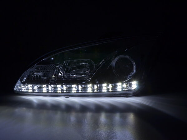 Scheinwerfer Set Daylight LED TFL-Optik Ford Focus 4/5-trg.  05-08 chrom für Rechtslenker – Bild 9