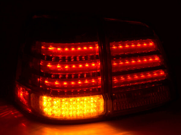 LED Rückleuchten Set Toyota Land Cruiser Typ FJ200  07-08 chrom – Bild 2